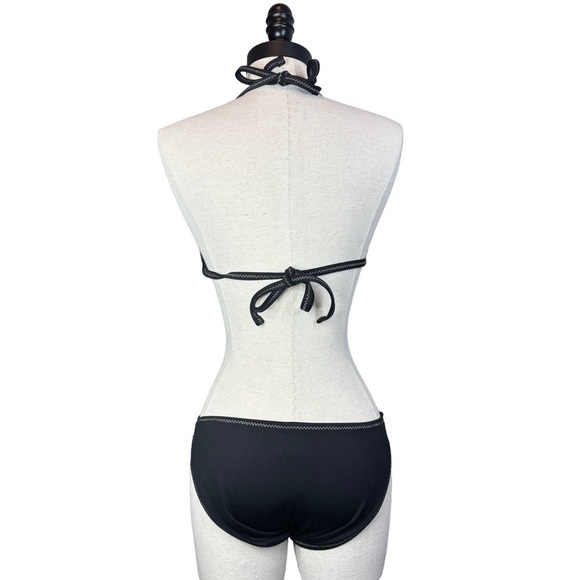 Becca crochet overlay two piece bikini with hardware detail size M - Picture 6 of 8